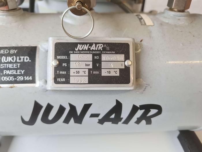 Jun-Air 6-J Mini Air Compressor, image 3