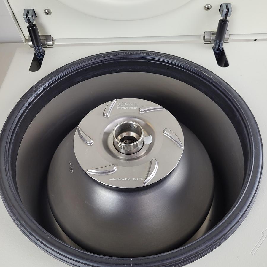Thermo Scientific Heraeus Biofuge Primo, image 3