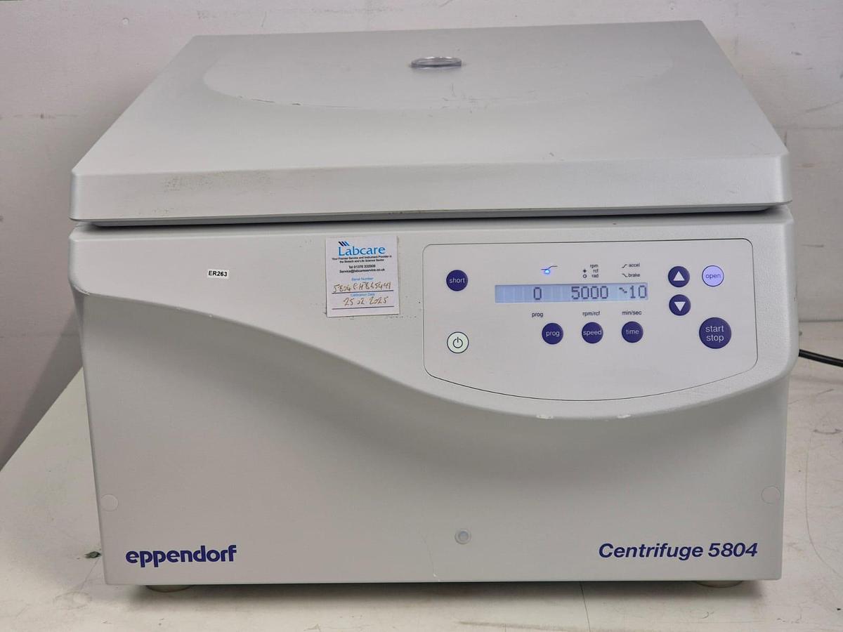 Eppendorf 5804 benchtop centrifuge, image 3