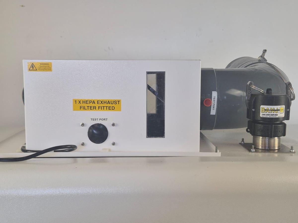 Bioquell Microflow Bio Safety Cabinet Class, image 4