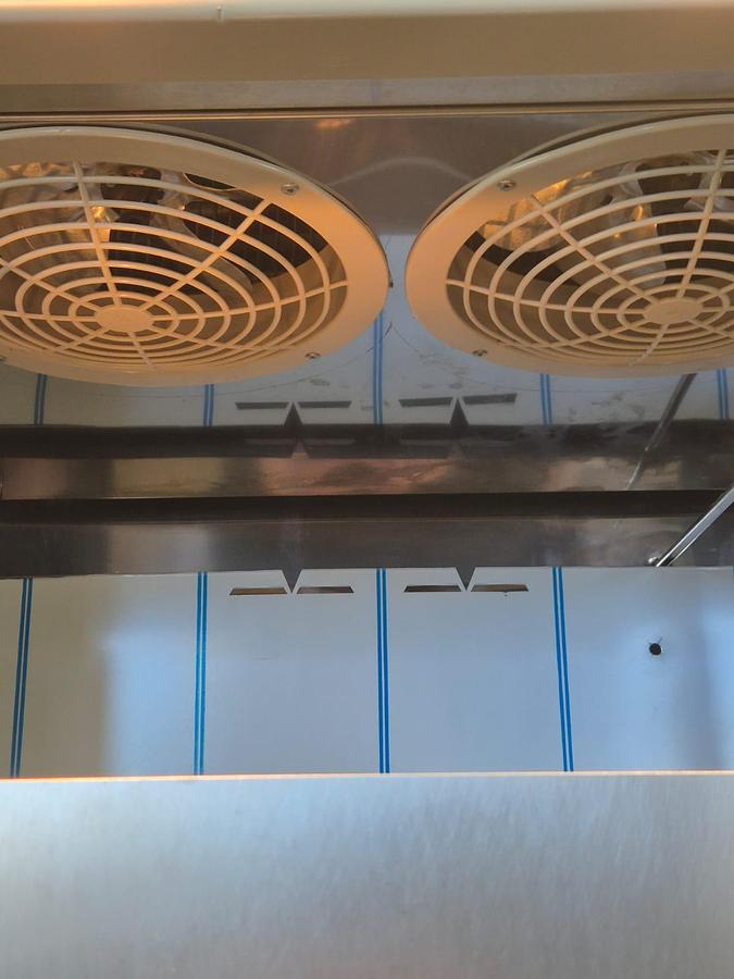 Gram R290 Fridge, image 7
