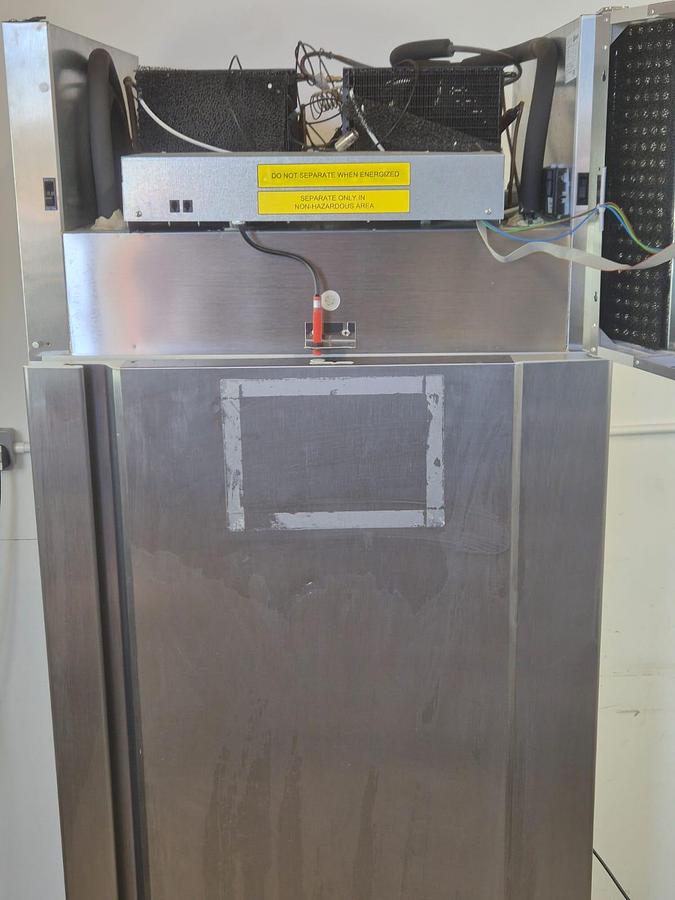 Gram R290 Fridge, image 10