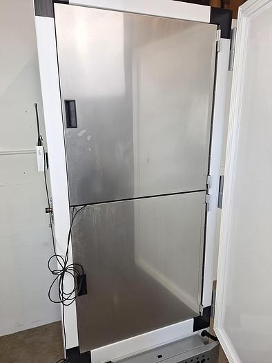 Thermo Scientific TSX40086V Ultra Low Temp Freezer, image 3