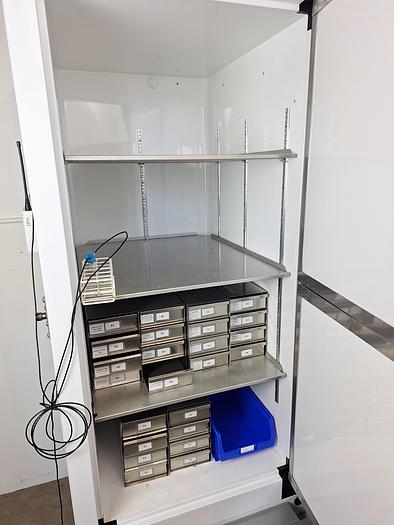Thermo Scientific TSX40086V Ultra Low Temp Freezer, image 4