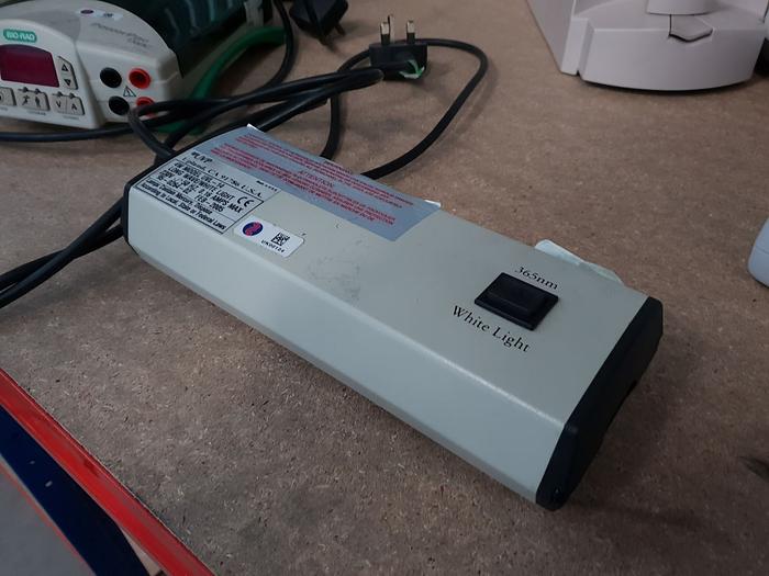 UVP UVL-14 Upland Long Wave White Light, image 2