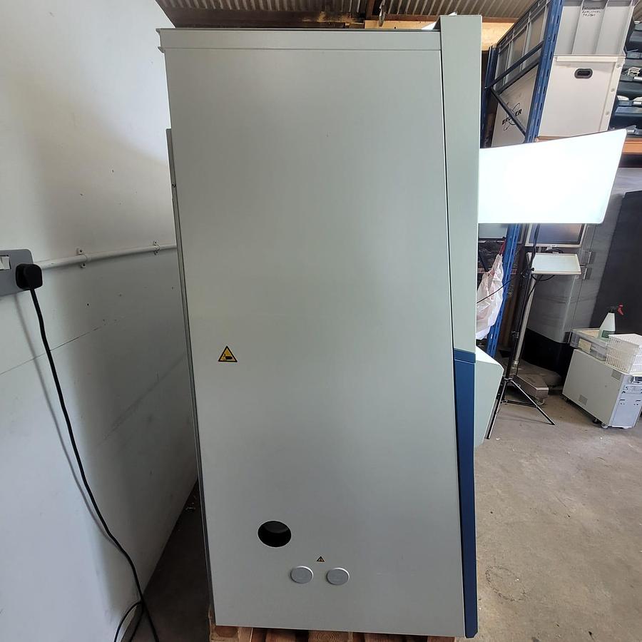 Thermo Scientific MSC 1.2 Class II Biosafety Cabinet, image 5