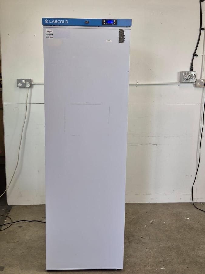 Labcold RLDF1510 Climatic Class 4 Refrigerator, image 2