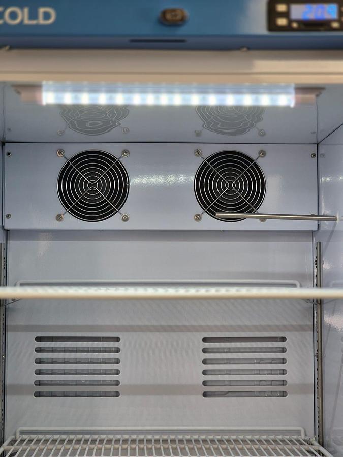 Labcold RLDF1510 Climatic Class 4 Refrigerator, image 4