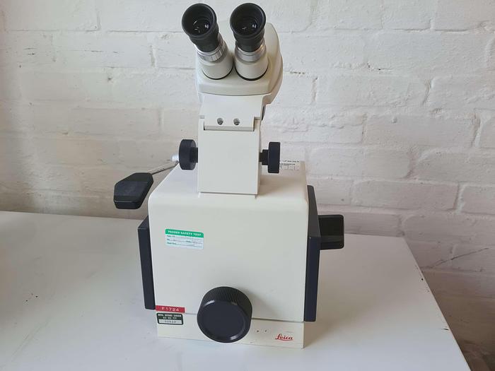 Leica Reichart Ultratrim Microtome, image 2
