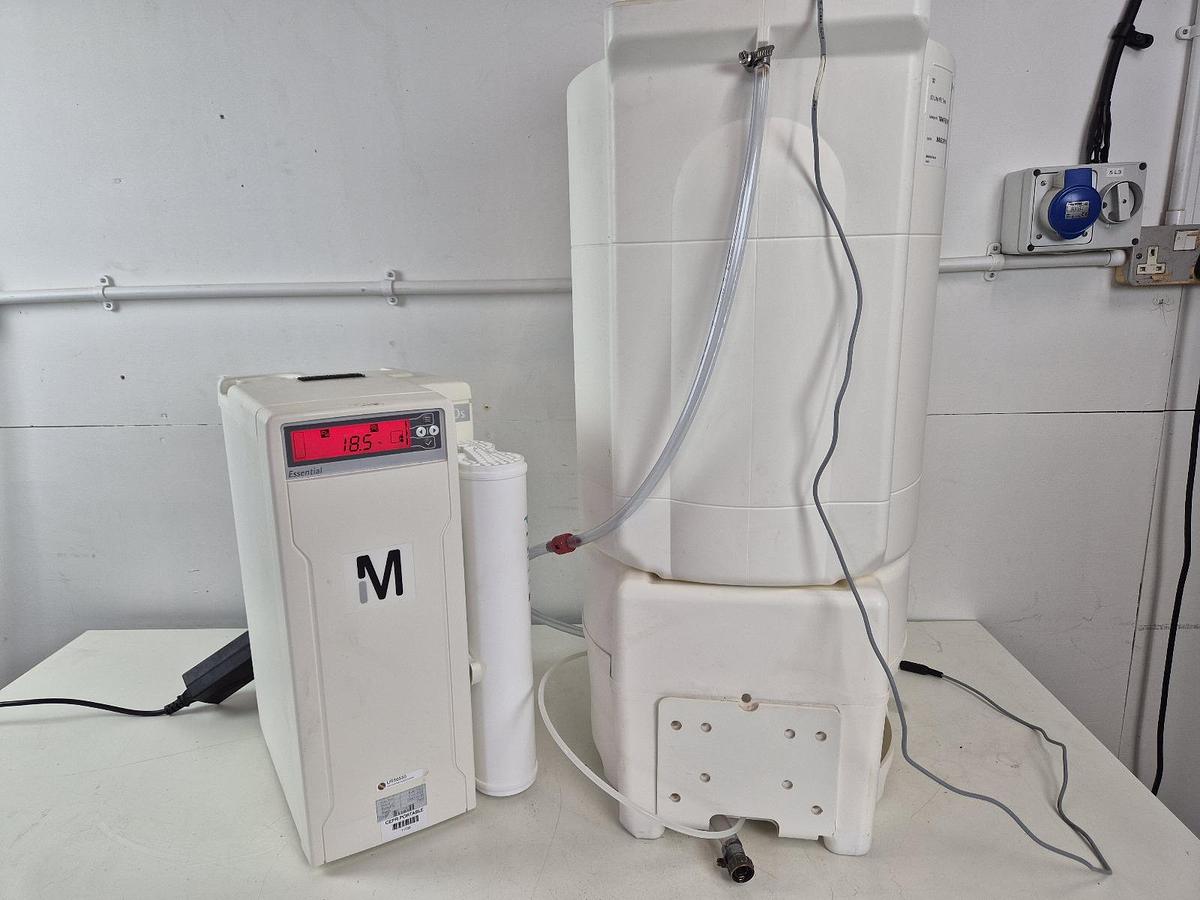 Millipore Sigma RioS Essential 24 Water Purification Tank, image 9
