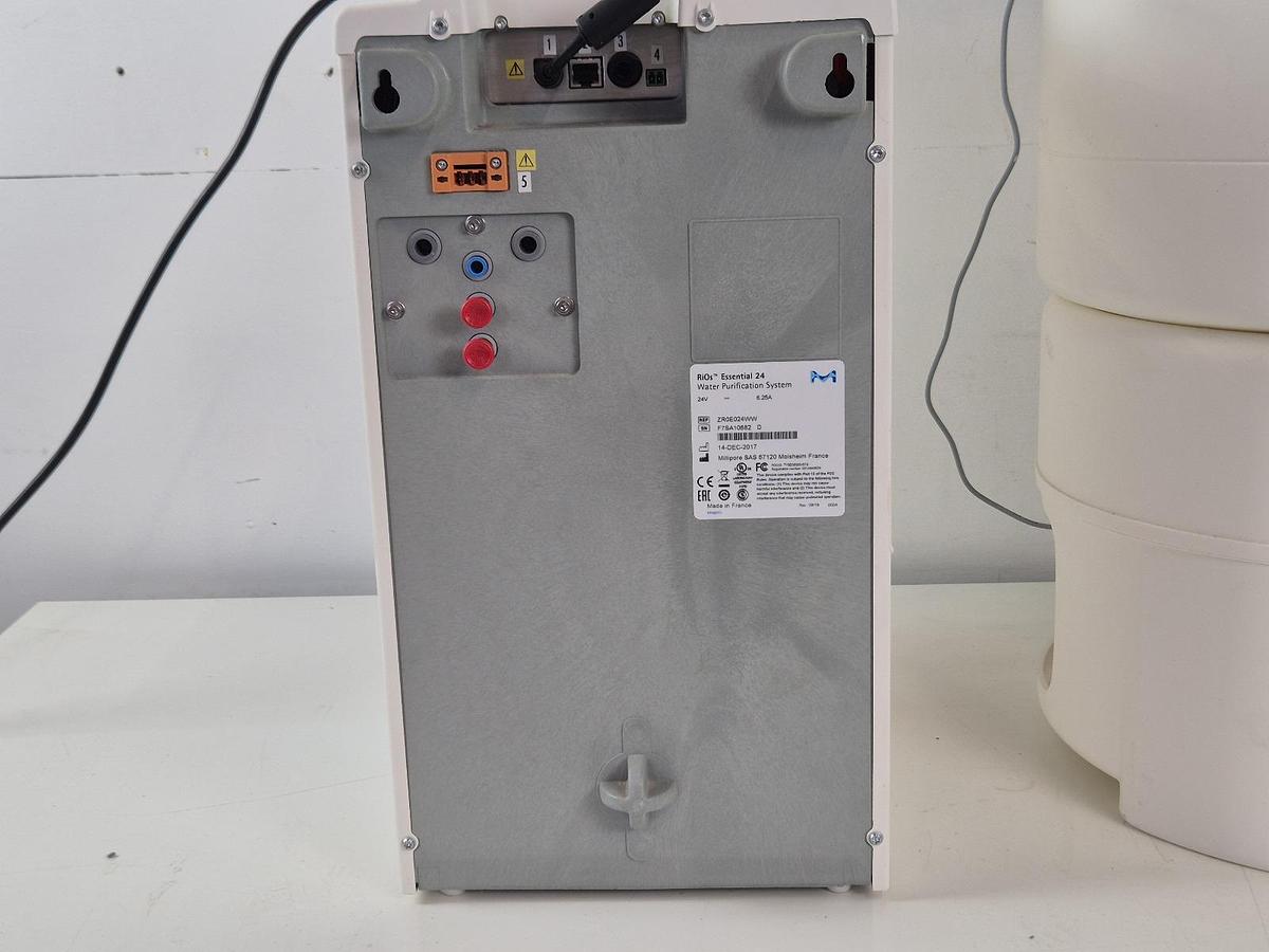 Millipore Sigma RioS Essential 24 Water Purification Tank, image 10