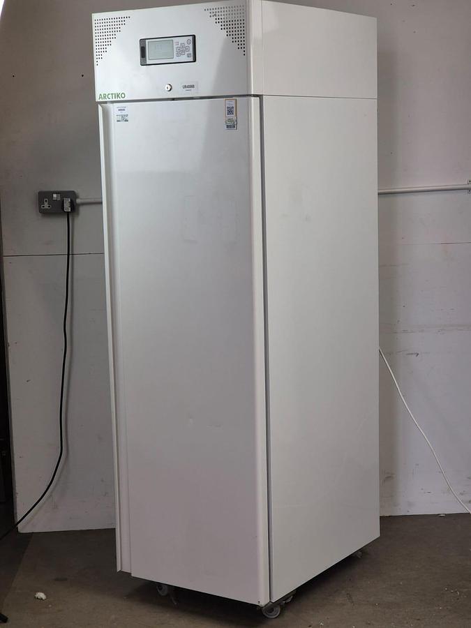 Arctiko LR 500 Laboratory Refrigerator, image 2