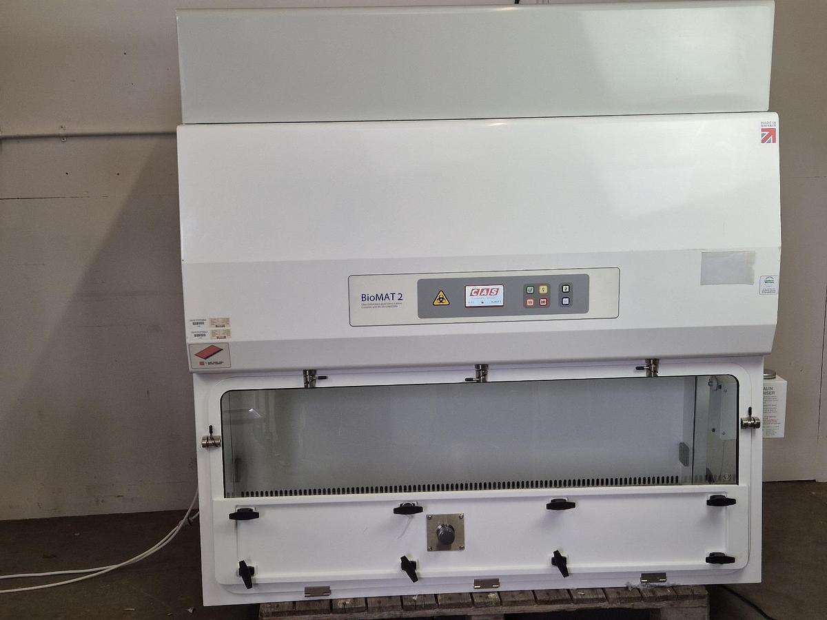 Contained Air Solutions BioMAT 2 Class II Microbiological Safety Cabinet, image 4
