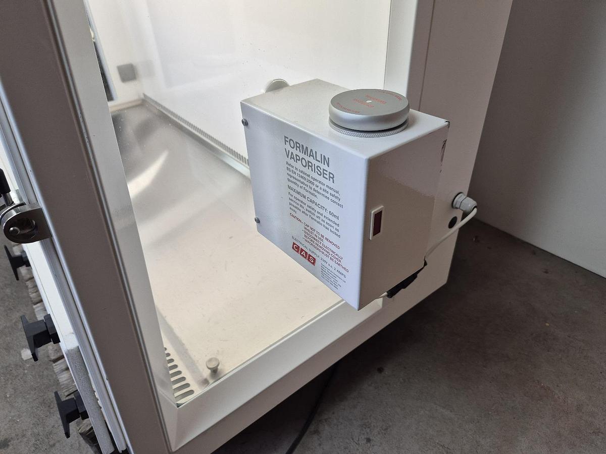 Contained Air Solutions BioMAT 2 Class II Microbiological Safety Cabinet, image 10