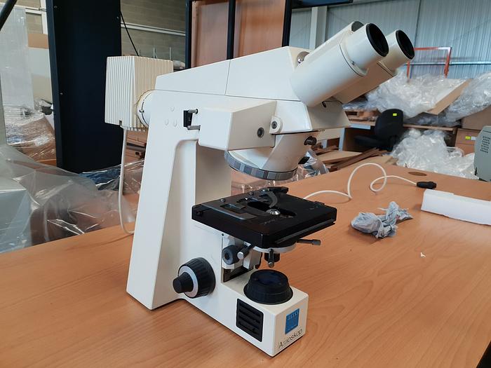 Zeiss Axioskop Microscope, image 2