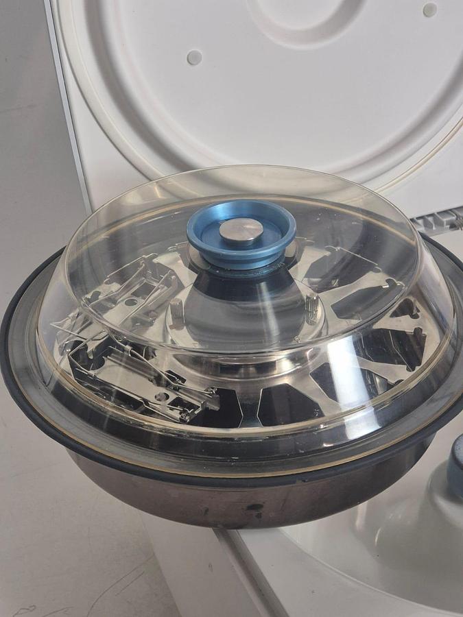Thermo Scientific Cytospin 4 Centrifuge, image 5