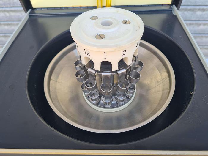 Ortho Clinical Diagnostics Cellwasher 2 Automated Cell Washer, image 2