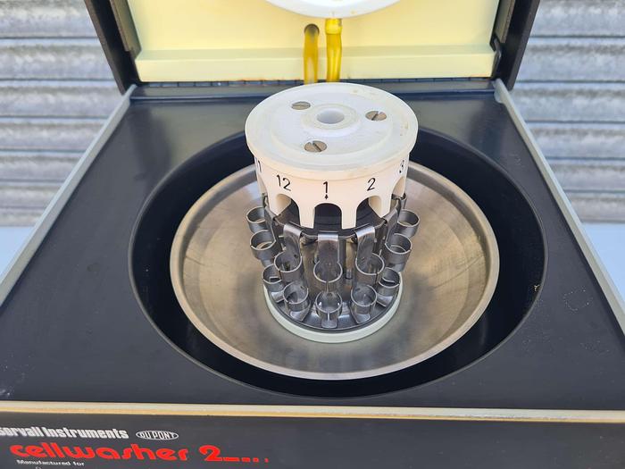 Ortho Clinical Diagnostics Cellwasher 2 Automated Cell Washer, image 8