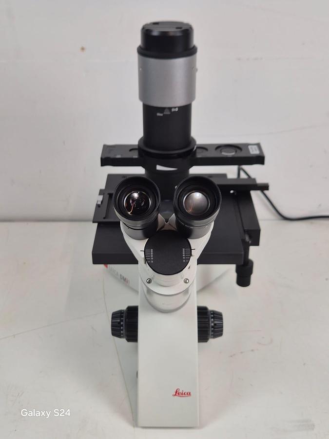 Leica DMi1 Microscope, image 7