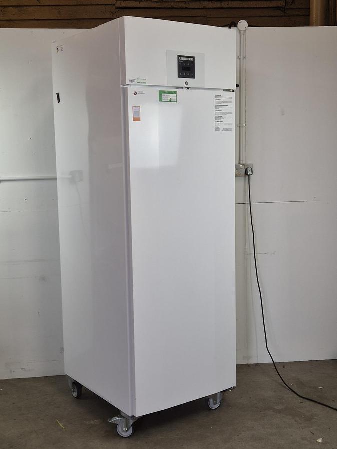 Liebherr LKPv 6520 MediLine Laboratory Refrigerator (602 L), image 3