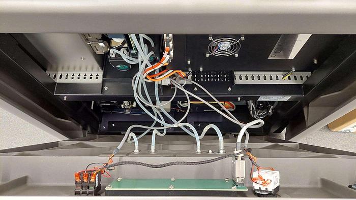 Molecular Devices ClonePix 2 Mammalian Colony Picker, image 3