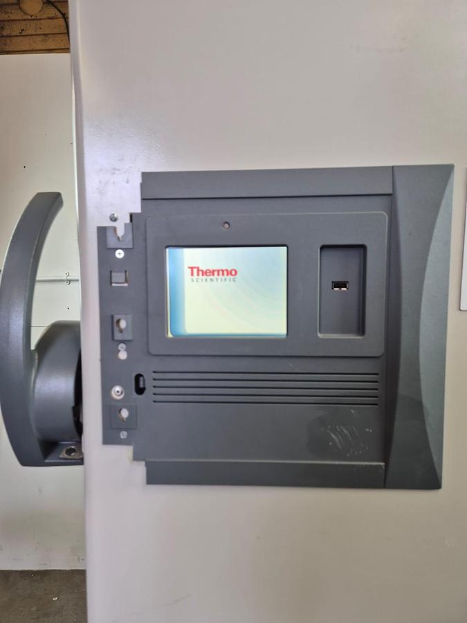 Thermo Scientific Revco UXF300 UXF Freezer, image 4
