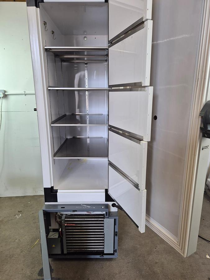 Thermo Scientific Revco UXF300 UXF Freezer, image 9