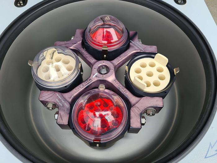Thermo Scientific CR 4i Refrigerated Centrifuge, image 7
