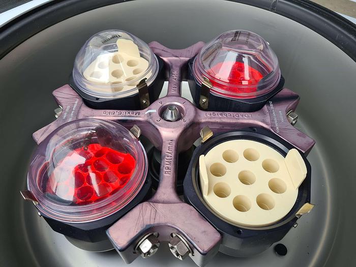 Thermo Scientific CR 4i Refrigerated Centrifuge, image 8