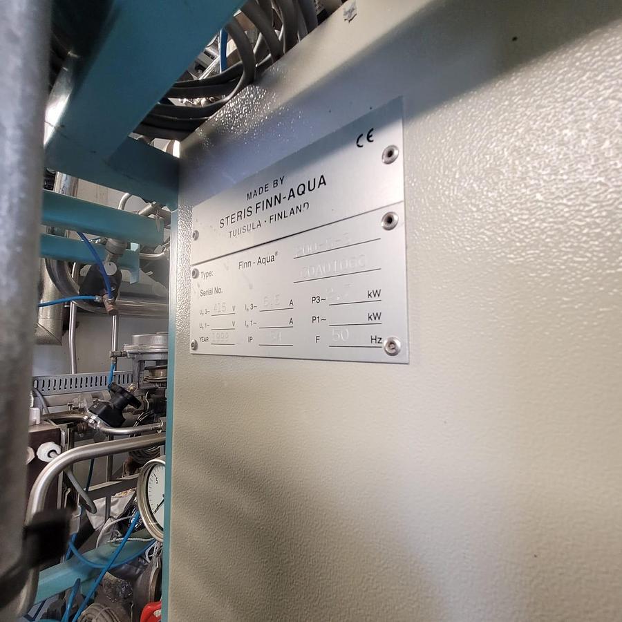 Steris-Finn Aqua WFI Generation and Storage System, image 10