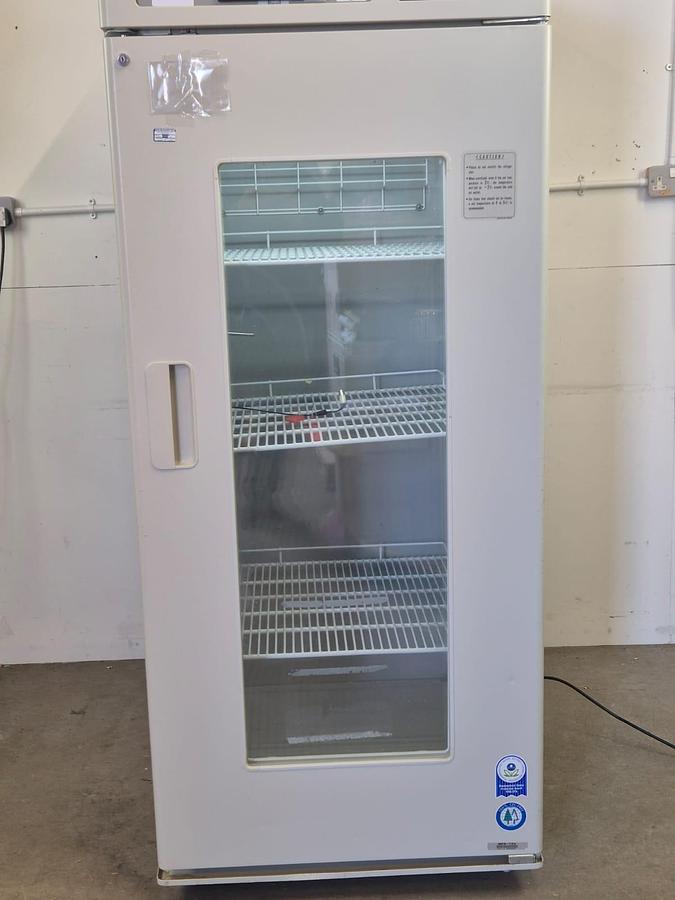 Sanyo MPR 720 Labcool Pharmaceutrical Refrigerator, image 5
