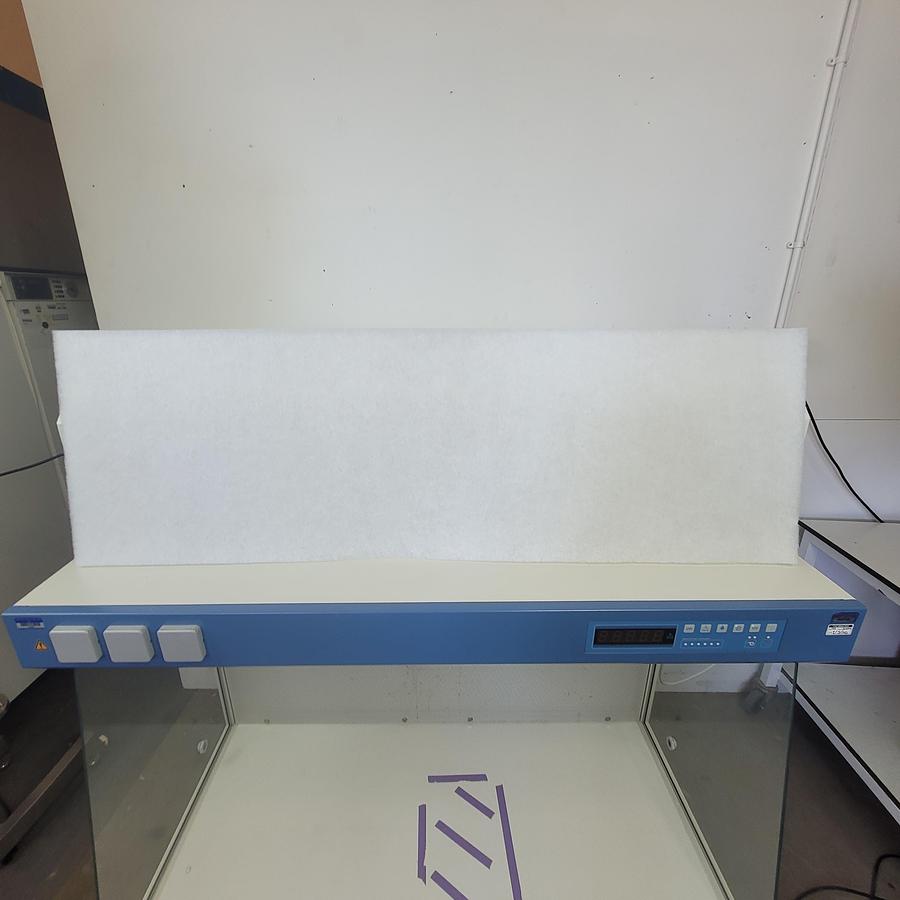Thermo Scientific Heraguard ECO 1.2 Laminar Flow Clean Bench, image 6