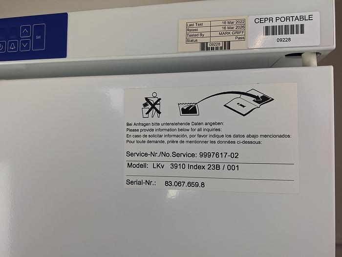 Liebherr LKv 3910 Laboratory Refrigerator, image 4