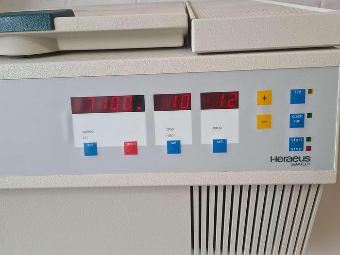 Heraeus Biofuge 15R Refrigerated Centrifuge, image 7