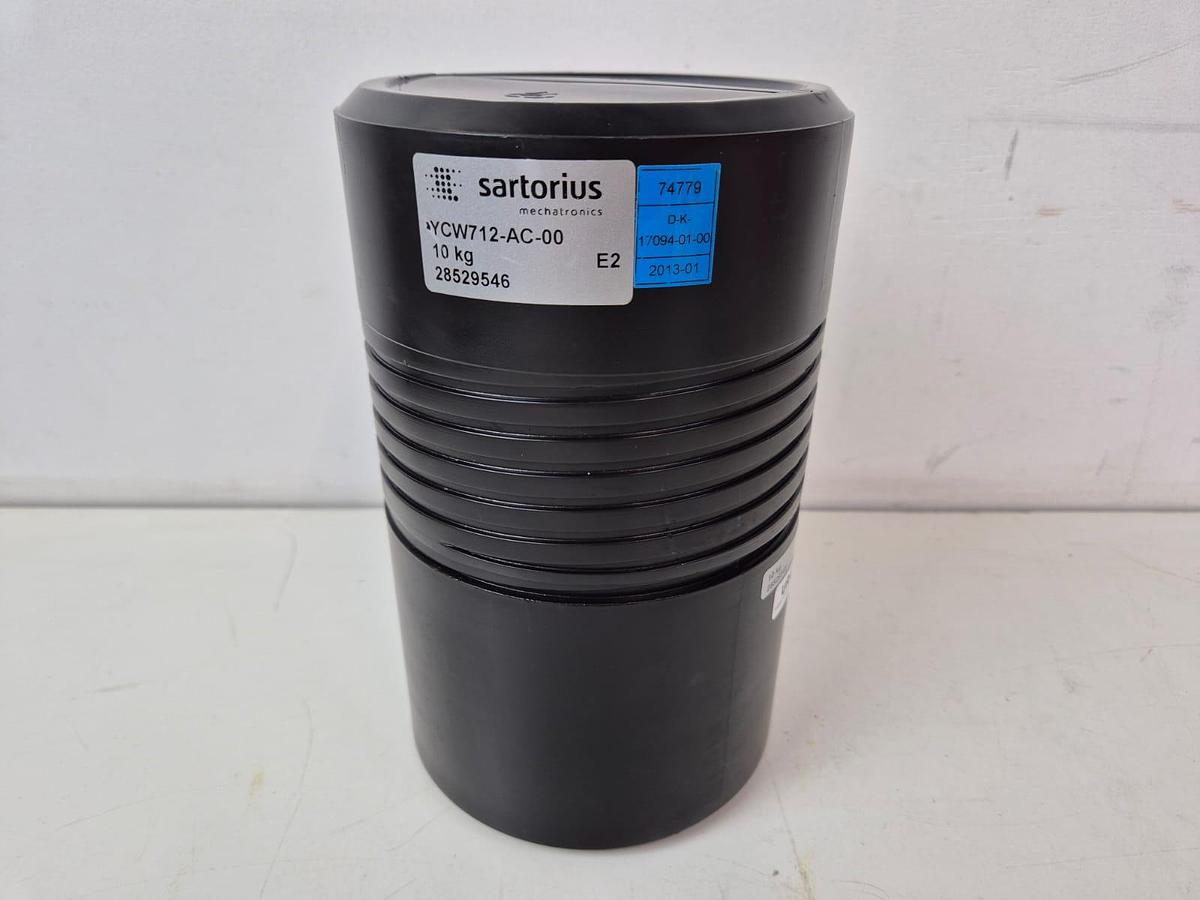 Sartorius F1 10KG Cylindrical Calibration Weight, image 4