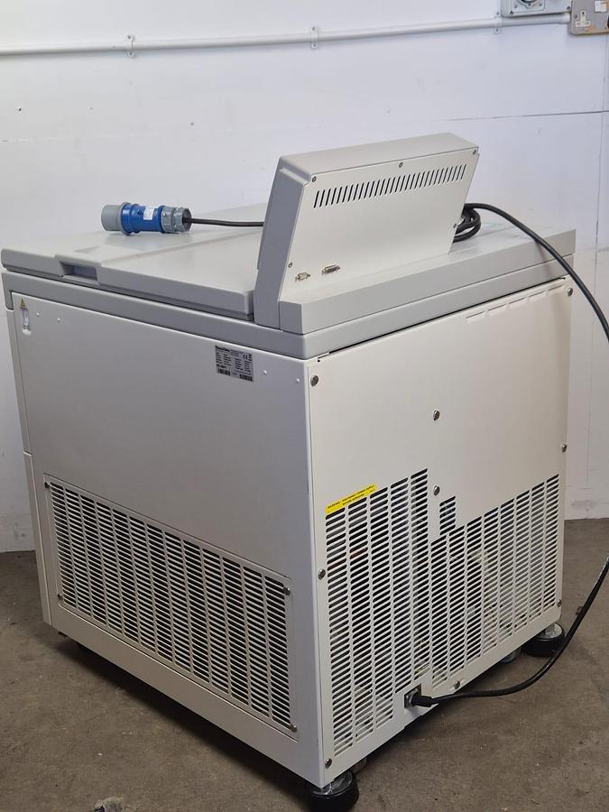 Thermo Scientific Sorvall RC 3BP Plus Centrifuge, image 2