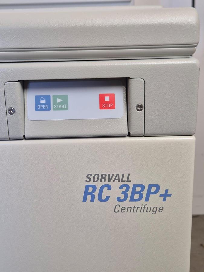Thermo Scientific Sorvall RC 3BP Plus Centrifuge, image 10