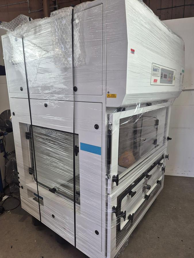 Contained Air Solutions BioMAT 2 1200EXH Class II Microbiological Safety Cabinet, image 4