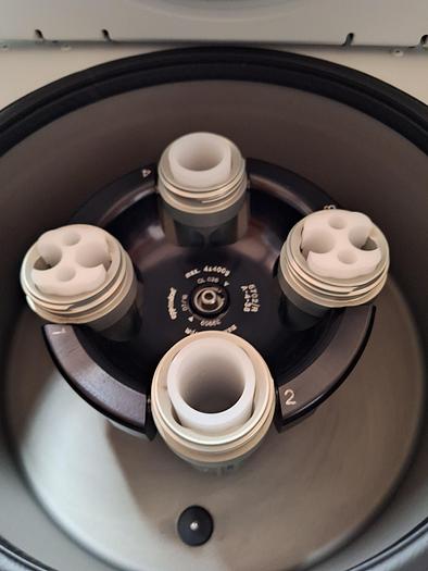 Heraeus Biofuge Primo R Refrigerated Centrifuge, image 6
