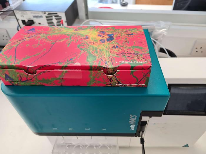 Miltenyi Biotec AutoMACS 003, image 4