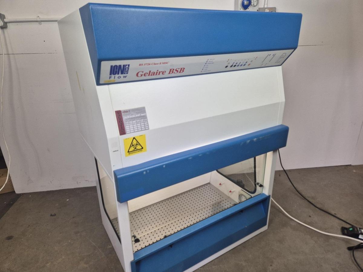 ICN Biomedicals Flow Gelaire BSB Class 2 Safety Cabinet, image 2
