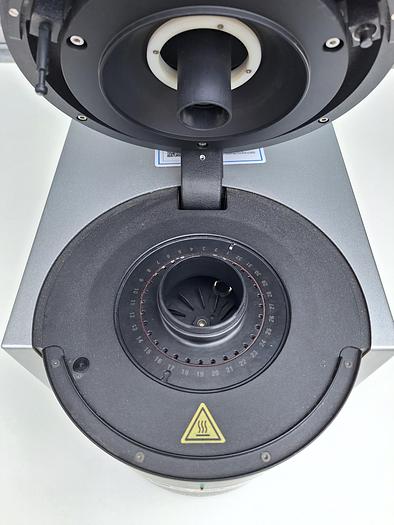 Roche LightCycler II Thermal Cycler, image 9