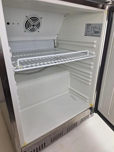 Polar Refrigeration CDO80 Refrigerator, image 4