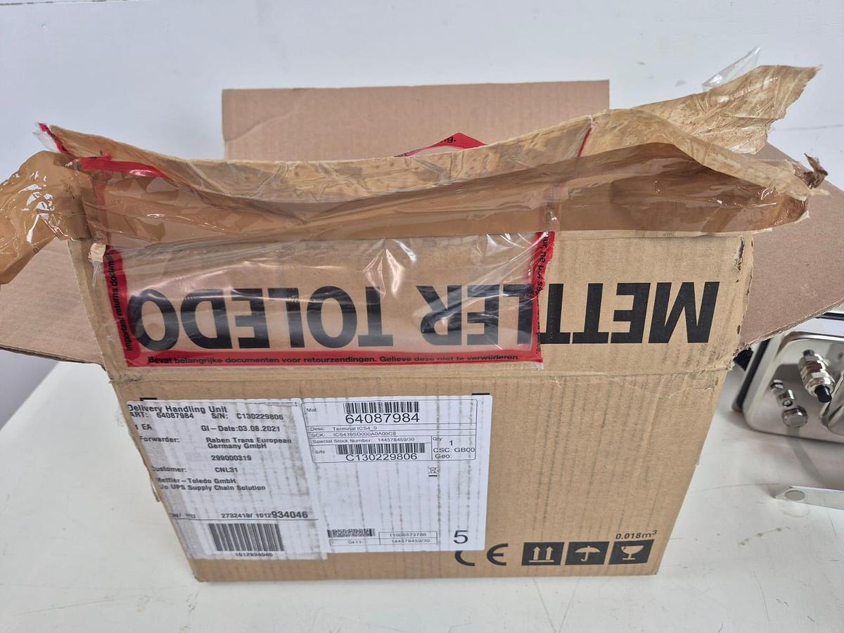 Mettler Toledo ICS439 Weighing Terminal, image 3