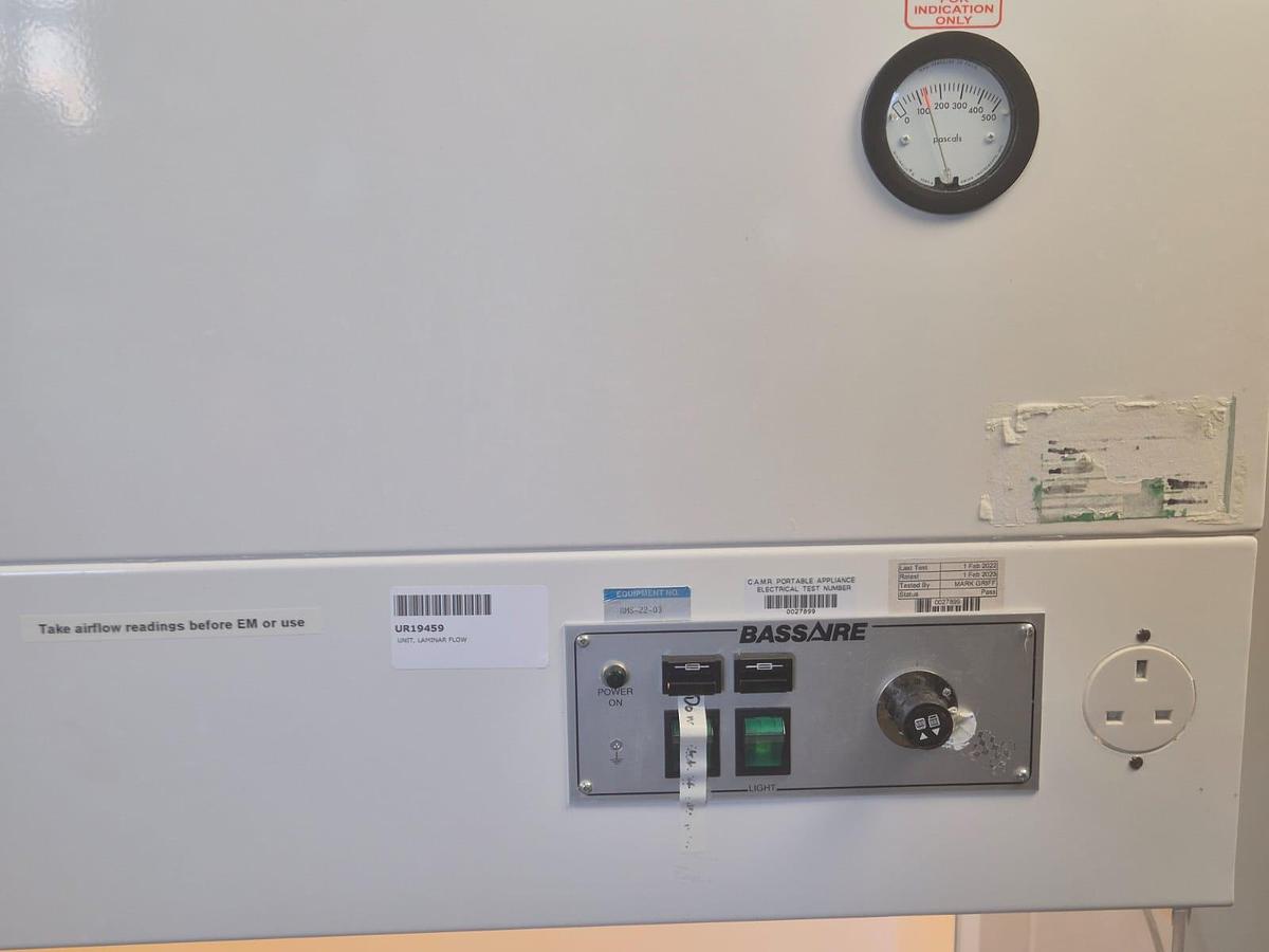 Bassaire P Laminar Flow Safety Cabinet, image 7