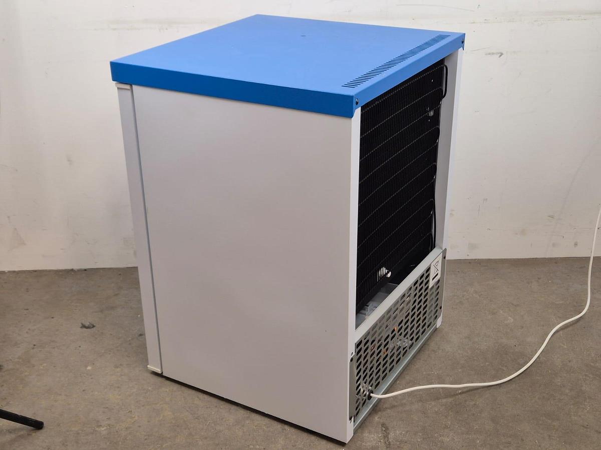 Labcold RLPR0517 150L Under-counter laboratory refrigerator, image 2