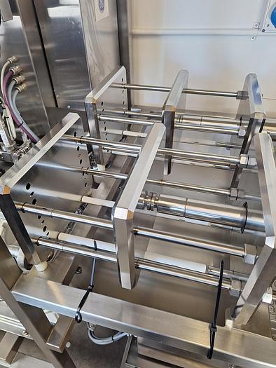 Cytiva UniFlux 120 Tangential Flow Filtration System, image 4