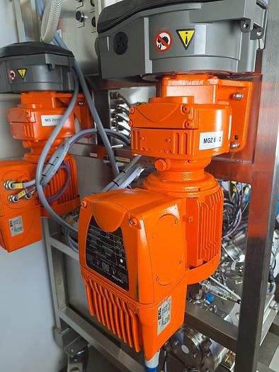 Cytiva UniFlux 120 Tangential Flow Filtration System, image 8