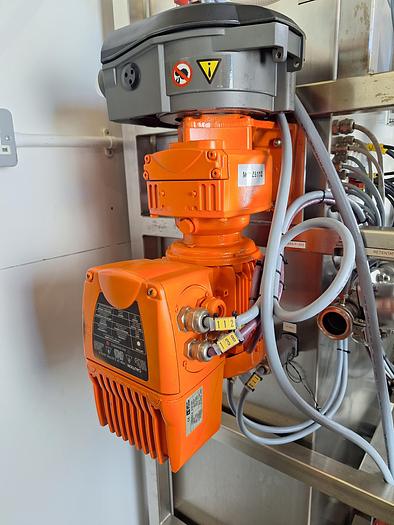 Cytiva UniFlux 120 Tangential Flow Filtration System, image 9