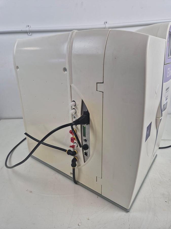 Millipore Elix Advantage Water Purification System, image 10